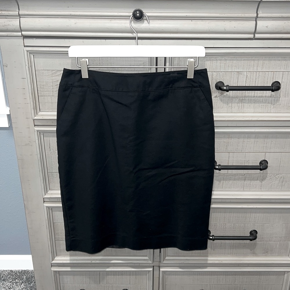 Merona black business skirt. Size 8.